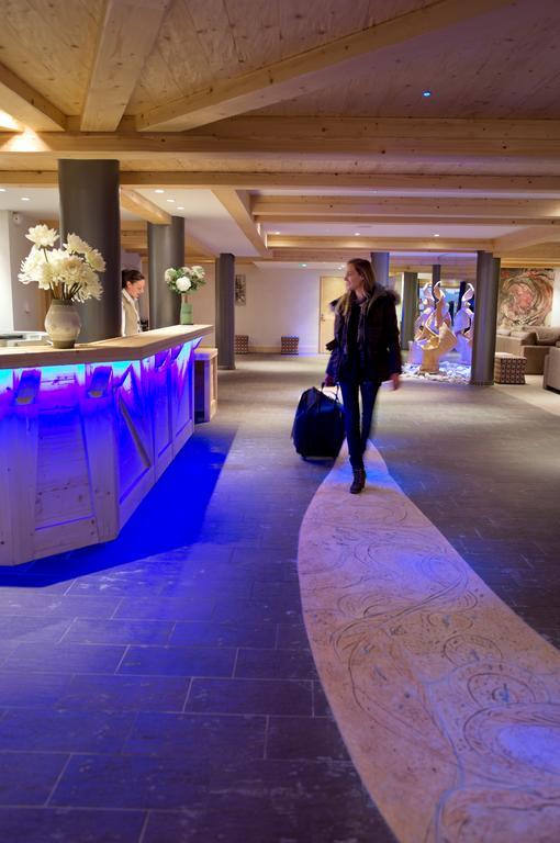 CGH Résidences&Spas Le Cristal de l'Alpe Alpe d'Huez Exterior foto