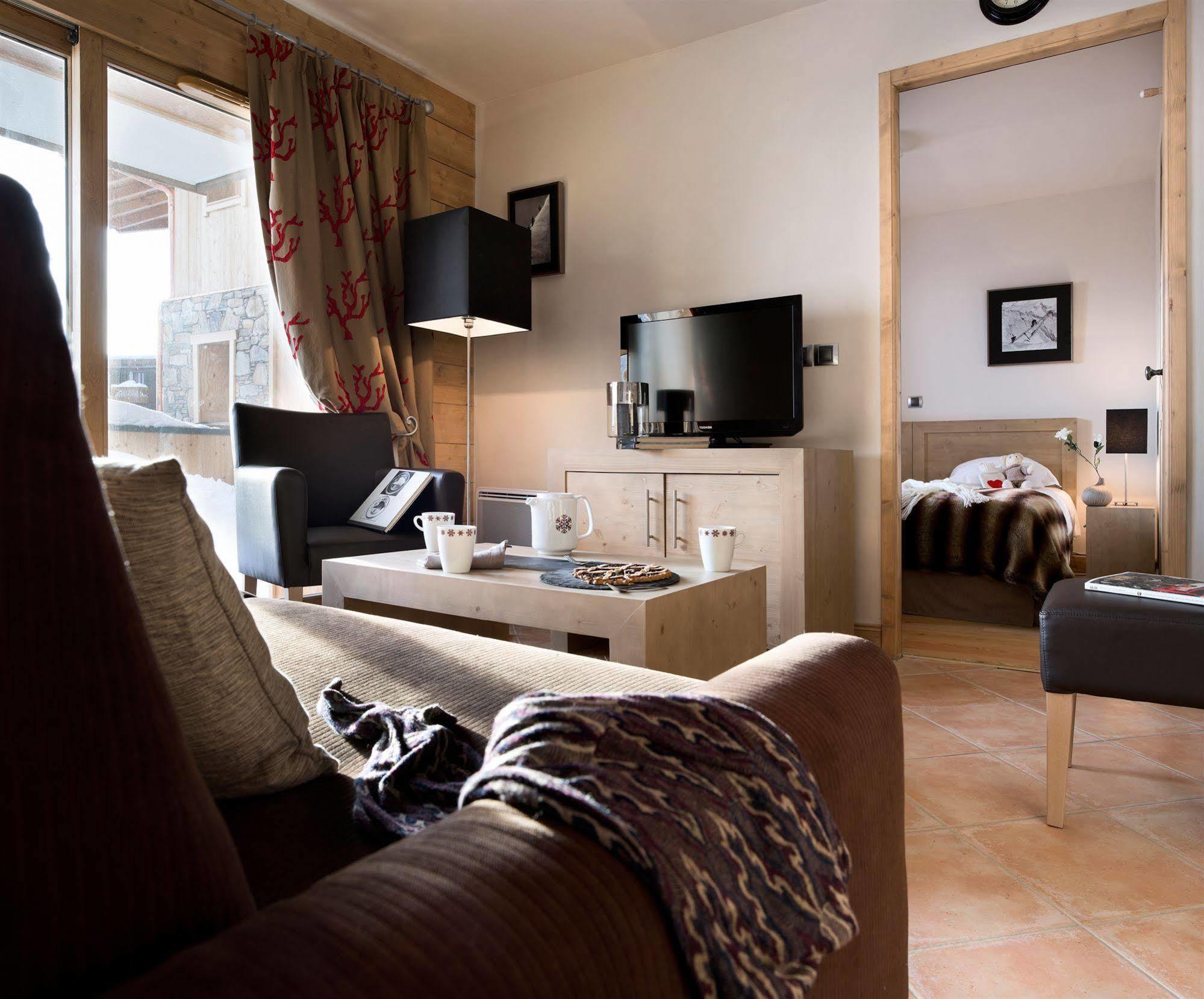 CGH Résidences&Spas Le Cristal de l'Alpe Alpe d'Huez Exterior foto