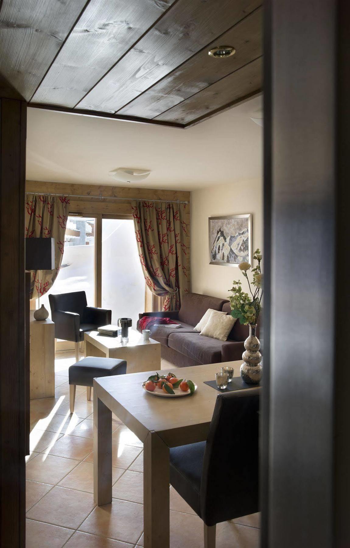 CGH Résidences&Spas Le Cristal de l'Alpe Alpe d'Huez Exterior foto